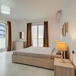Beautiful 2bdr In Sliema With Views