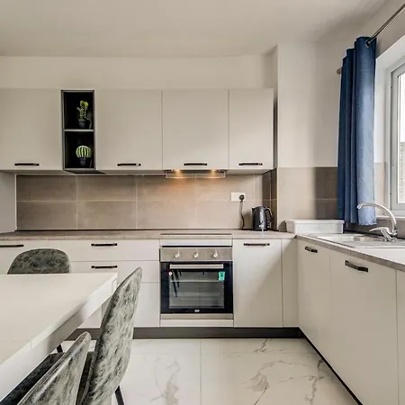 Beautiful 2bdr In Sliema With Views